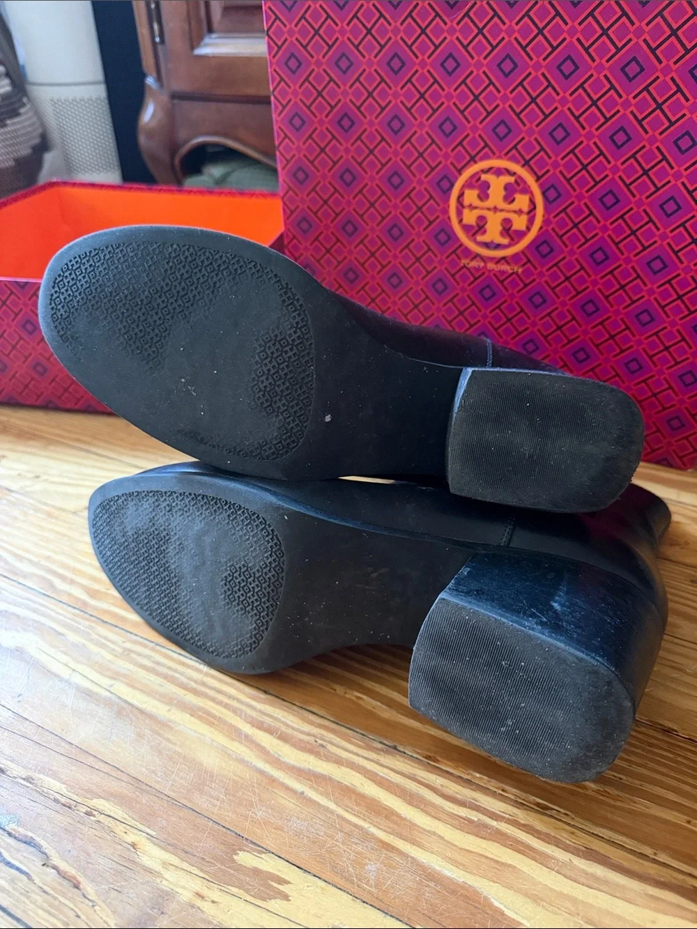 Tory Burch Black Leather Ankle Heeled Boots